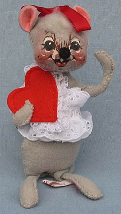 Annalee 7" Sweetheart Girl Mouse - Excellent - 1981-1987 - 034081defa