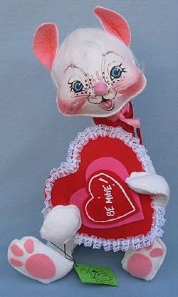 Annalee 18" Valentine Cat with Be Mine Heart - Mint / Near Mint - 038085