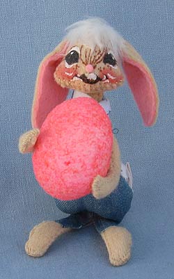 Annalee 5" Country Floppy Ear Boy Bunny with Egg - Mint - 051083