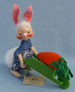 Annalee 7" Country Boy Bunny with Wheelbarrow - Mint - 061991xx