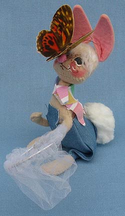 Annalee 7" Country Boy Bunny with Butterfly & Net - Mint - 062584ox