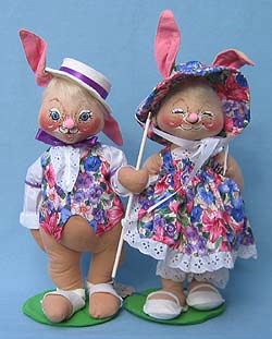 Annalee 18" E.P. Boy & Girl Bunny - Mint - 0715-0710-95