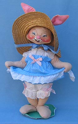 Annalee 18" Country Girl Bunny with Hat - Near Mint - 072086