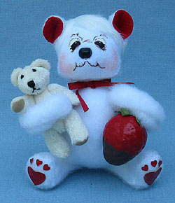 Annalee 8" Berry Good Friends Bear with Strawberry - Mint - 101111