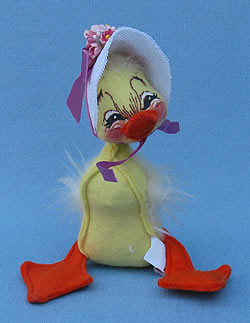 Annalee 5" E.P. Girl Duckling - Mint / Near Mint - 150584