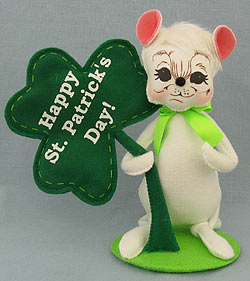 Annalee 8" Happy St. Patrick's Day Shamrock Mouse 2013 - Mint - 151013oxx