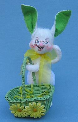 Annalee 6" Bunny with Green Basket - Mint - 152207