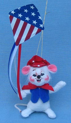 Annalee 3" Patriotic Kite Mouse Ornament - Mint - 199703