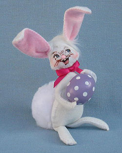 Annalee 5" Bunny with Egg 2016 - Mint - 200516