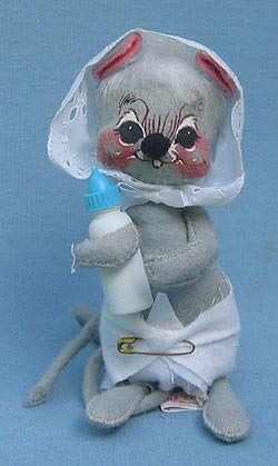 Annalee 7" Baby Mouse with Bottle - Mint - 201687bl