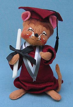 Annalee 7" Graduation Mouse in Maroon - Mint - 210094x