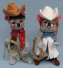 Annalee 7" Cowboy & Cowgirl Mice - Mint - 2175-2165-82