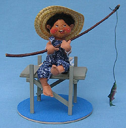 Annalee 7" Fishing Boy Sitting on Dock - Mint / Near Mint - 234793