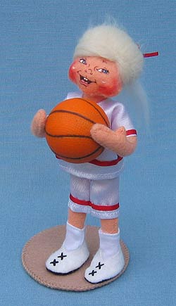 Annalee 6" Basketball Girl - Mint - 241807