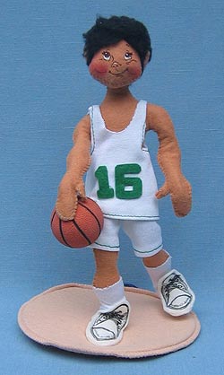 Annalee 10" Basketball Player - African American - Mint - 260194ox