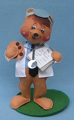 Annalee 10" Doctor Bear - Mint / Near Mint - 282993