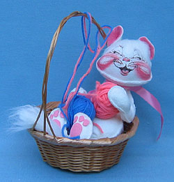 Annalee 10" Kitten with Yarn & Basket - Mint - 290086xo