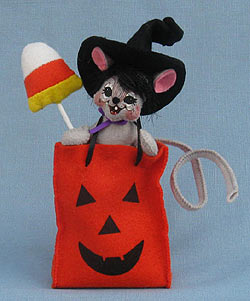 Annalee 7" Candy Corn Bag of Treats Mouse 2014 - Mint - 300314