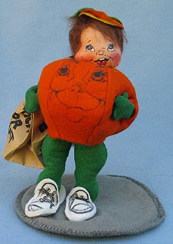 Annalee 7" Pumpkin Kid - Excellent - 303189a