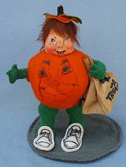 Annalee 7" Pumpkin Kid - Near Mint - 303190