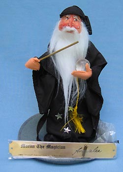 Annalee 10" Merlin the Magician with Plaque - Mint / Near Mint - 304289