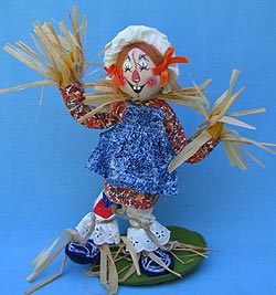 Annalee 12" Scarecrow Girl - Two Teeth - Mint / Near Mint - 307394-2