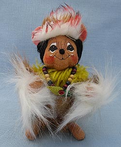 Annalee 6" Indian Boy Mouse with Bead Necklace - Near Mint - 309004ox