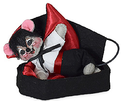 Annalee 3" Dracula Awakens from Coffin 2021 - Mint - 310021