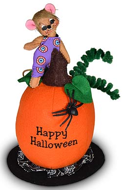 Annalee 3" Happy Halloween Mouse on Pumpkin 2020 - Mint - 310120