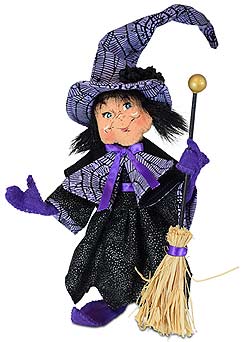 Annalee 9" Hocus Pocus Witch with Broom 2019 - Mint - 311919