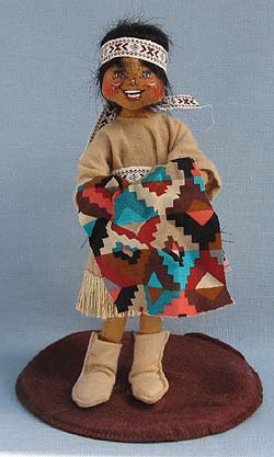 Annalee 10" Indian Maiden Holding Blanket - Signed - Mint - 317091s