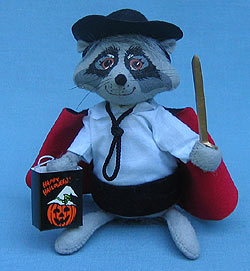 Annalee 7" Masked Bandit Raccoon - Mint - 328202