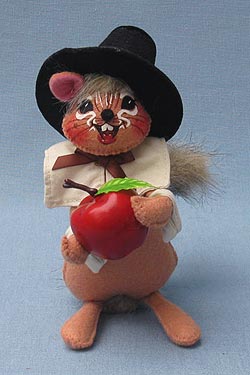 Annalee 6" Pilgrim Boy Chipmunk - Mint - 350109