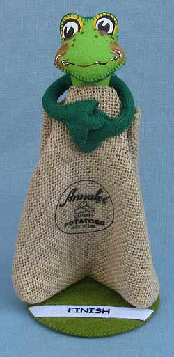 Annalee 9" County Fair Sack Race Frog 2014 - Mint - 351914