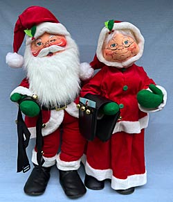 Annalee 30" & 28" Mr & Mrs Classic Corduroy Santas - Near Mint - 402309-402409