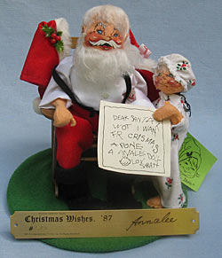 Annalee 10" Santa in Rocking Chair & Child Christmas Wishes - Mint / Near Mint - 540087-542