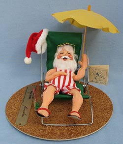 Annalee 10" Maui Santa in Lounge - Mint - 541490-2