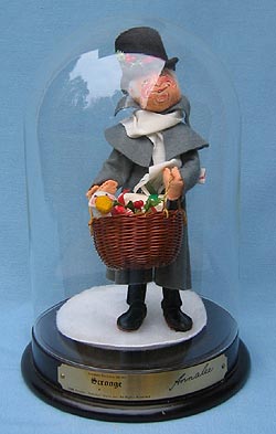 Annalee 10" Dickens Scrooge with Dome and Base - Near Mint - 546088dome