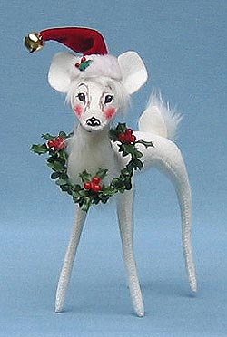 Annalee 8" White Christmas Doe with Hat & Wreath - Mint - 642904