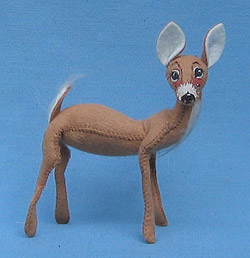 Annalee 5" Deer - Mint / Near Mint - 650081