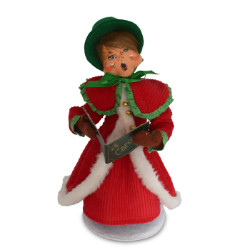 Annalee 9" Caroler Woman 2018 - Mint - 660218