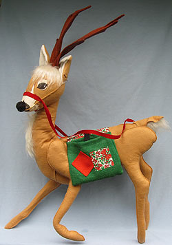 Annalee 36" Reindeer with Saddlebags - Near Mint - 670082