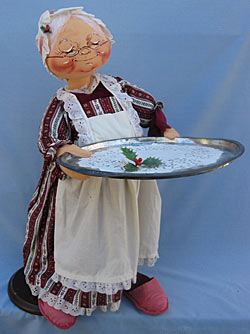 Annalee 30" Victorian Mrs Santa with Tray 1988 - Near Mint / Excellent - 689688xxa