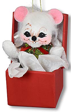 Annalee 3" Yuletide Gift Mouse Ornament 2024 - Mint - 710124