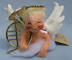 Annalee 7" Angel with French Horn - Mint - 711082fhxx