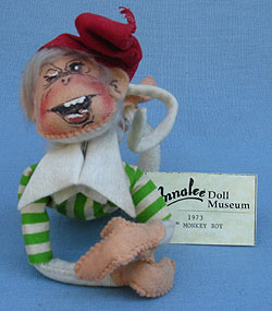 Annalee 10" Christmas Monkey Boy - Very Good - Signed - 750873s