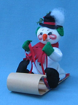 Annalee 7" Snowman on Toboggan - Mint / Near Mint - 750893