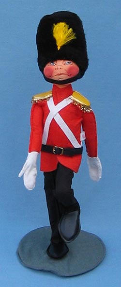 Annalee 18" Toy Soldier - British Guard - Mint - 756288fr