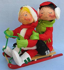 Annalee 18" Sledding Girl & Boy - Mint - 767083ride