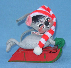 Annalee 7" Sledding Mouse - Near Mint - 772083sq